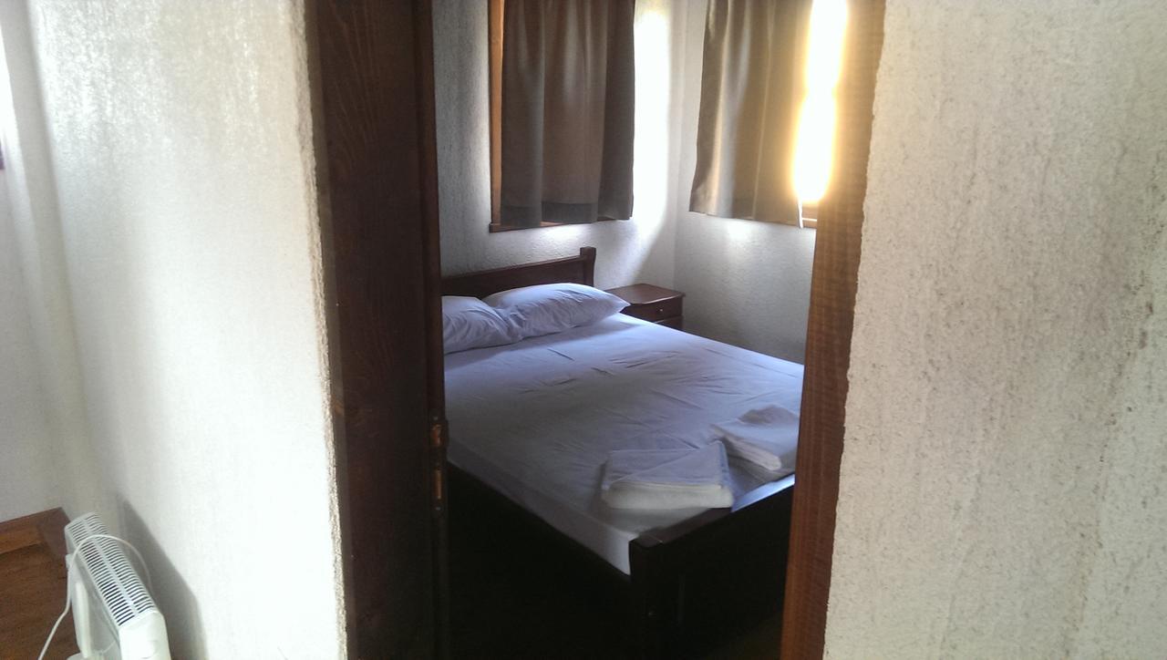 Ethnocomplex Krivini Hotel Exterior photo
